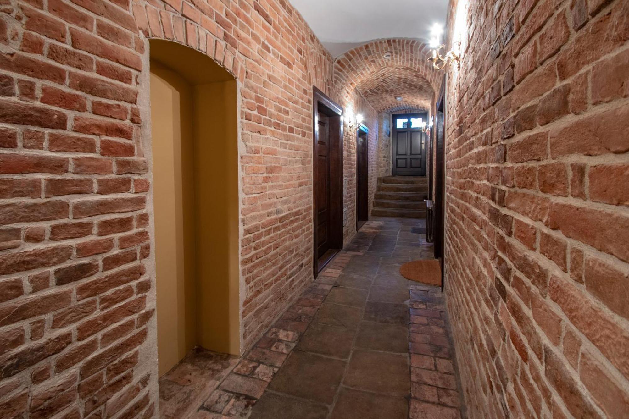 Palac Gruszow Świdnica Kamer foto